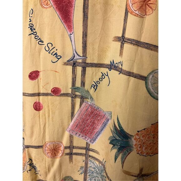 COPY - Tori Richard size medium men's button collard short sleeve casual shirt … - Picture 8 of 9